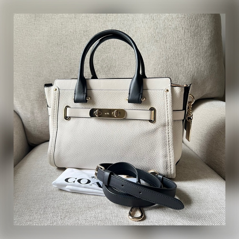 COACH Swagger 27 Colorblock Chalk Multi in Gold Hardware
